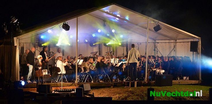 Night of the Plons Dalfsen meer dan geslaagd - Foto: Johan Bokma