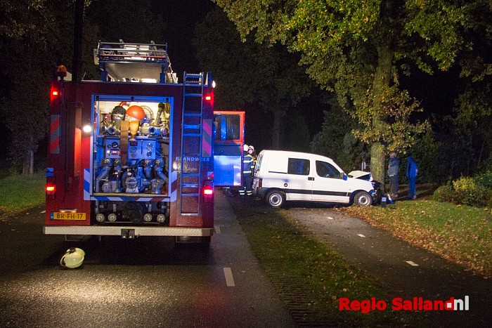 Vrouw gewond bij eenzijdig ongeval Lemelerveld - Foto: Pim Haarsma