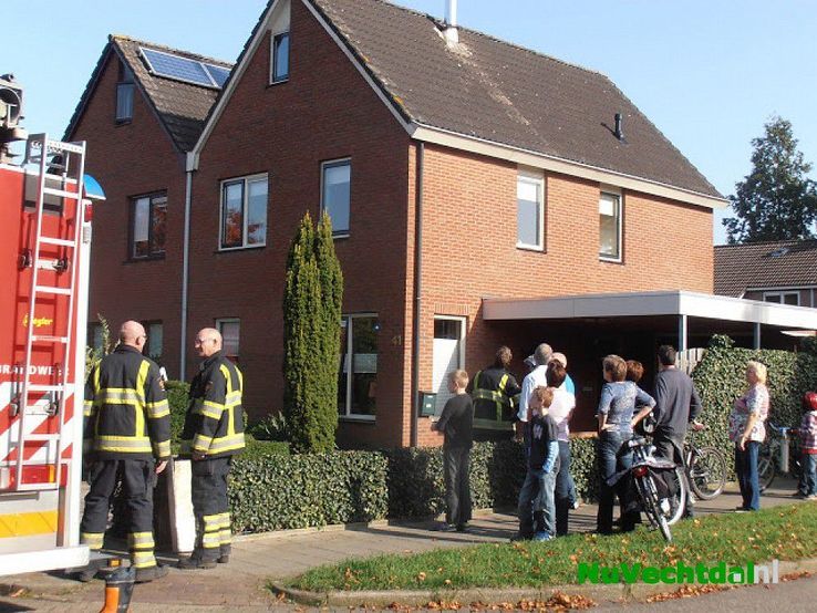 Schoorsteenbrand Putter Ommen snel gedoofd - Foto: Rik Verbeek