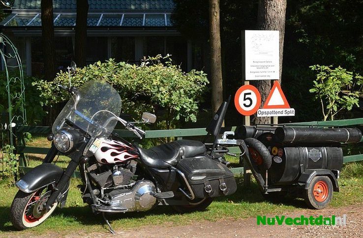 Amerikaanse Dag bij café Calluna goed bezocht - Foto: Johan Bokma
