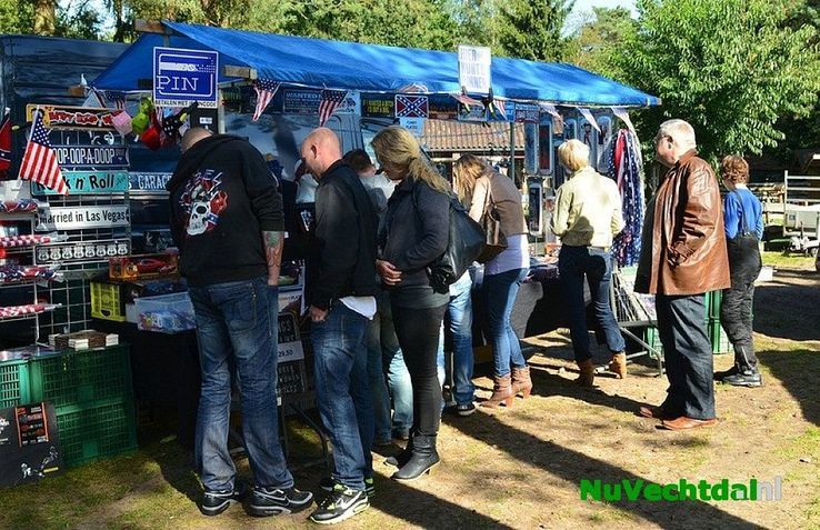 Amerikaanse Dag bij café Calluna goed bezocht - Foto: Johan Bokma