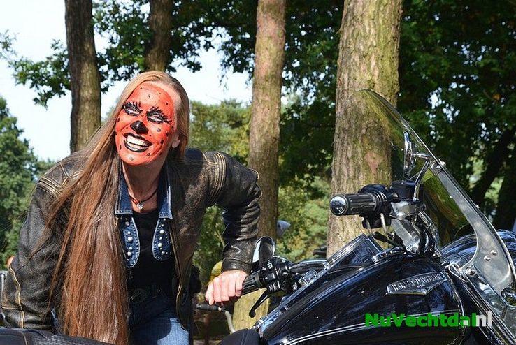 Amerikaanse Dag bij café Calluna goed bezocht - Foto: Johan Bokma