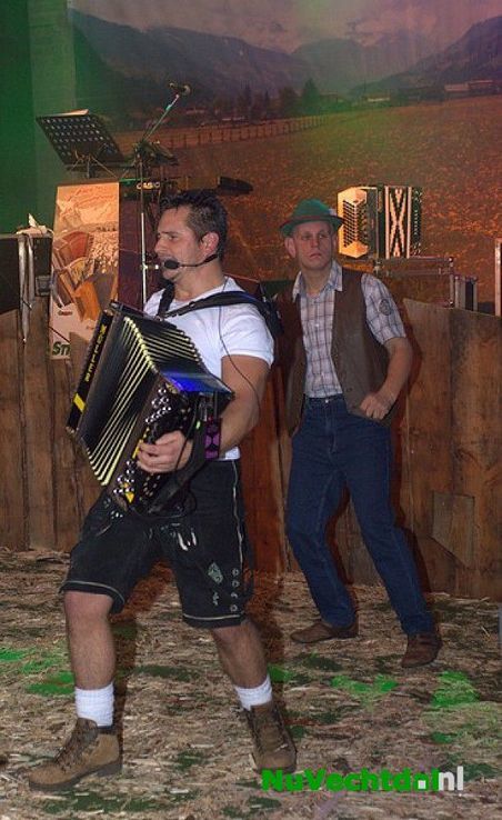 Oktoberfest de Trefkoele Dalfsen meer dan geslaagd - Foto: Johan Bokma