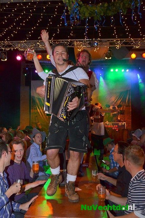 Oktoberfest de Trefkoele Dalfsen meer dan geslaagd - Foto: Johan Bokma