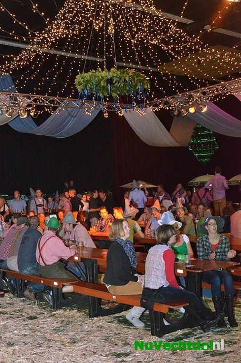Oktoberfest de Trefkoele Dalfsen meer dan geslaagd - Foto: Johan Bokma