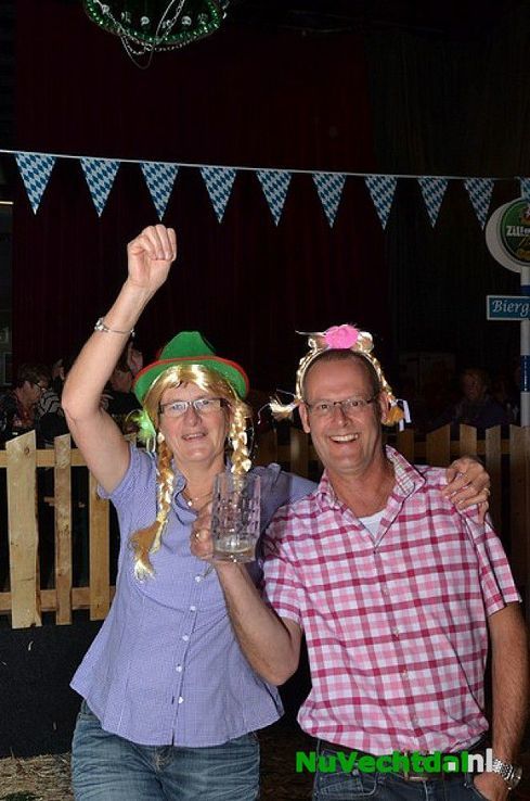 Oktoberfest de Trefkoele Dalfsen meer dan geslaagd - Foto: Johan Bokma