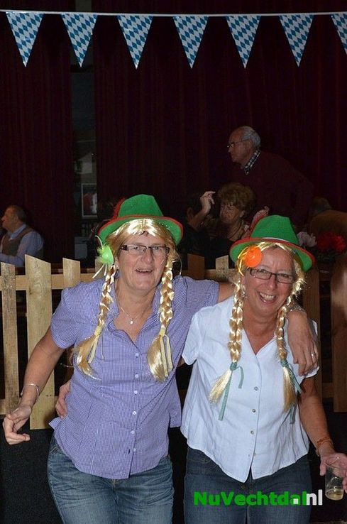Oktoberfest de Trefkoele Dalfsen meer dan geslaagd - Foto: Johan Bokma