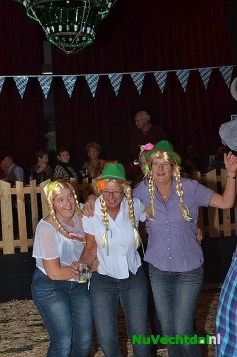 Oktoberfest de Trefkoele Dalfsen meer dan geslaagd - Foto: Johan Bokma