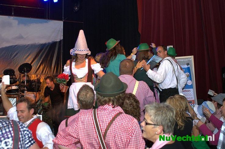 Oktoberfest de Trefkoele Dalfsen meer dan geslaagd - Foto: Johan Bokma