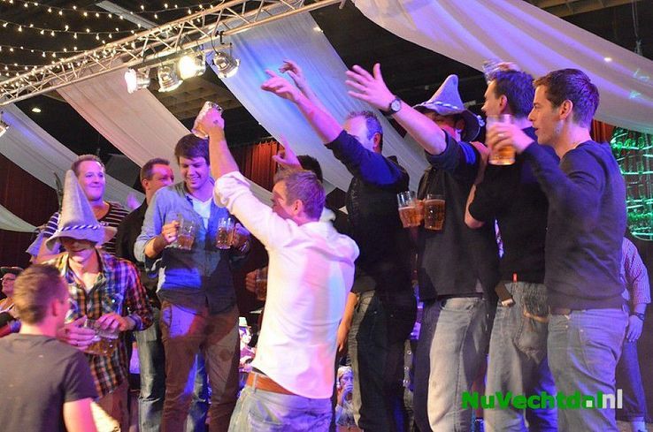 Oktoberfest de Trefkoele Dalfsen meer dan geslaagd - Foto: Johan Bokma