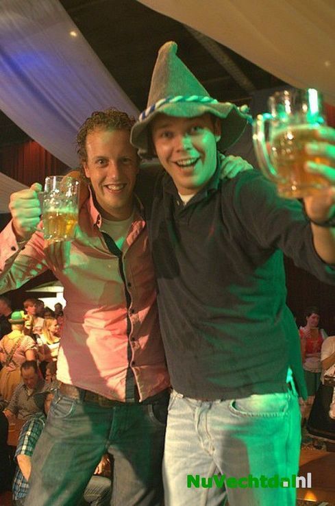 Oktoberfest de Trefkoele Dalfsen meer dan geslaagd - Foto: Johan Bokma