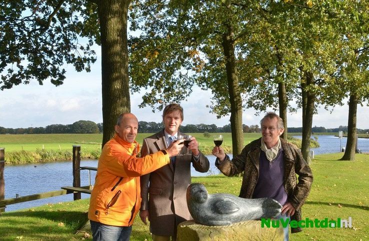 Gestolen Hannes weer op zijn plaats bij Vechterweerd - Foto: Johan Bokma