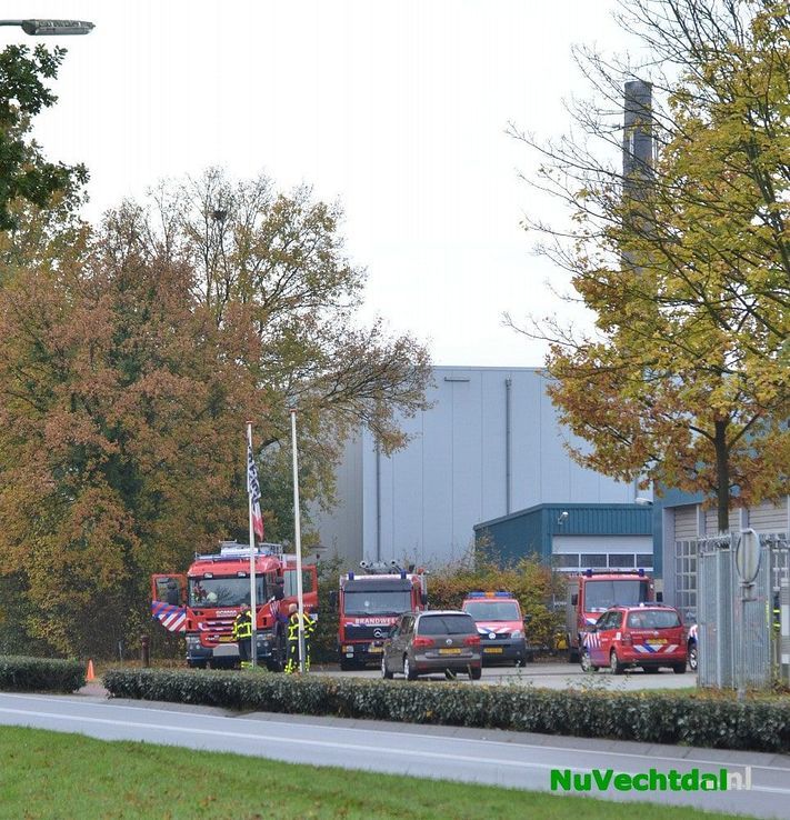 Beelden grote brandweeroefening 3 november Dalfsen - Foto: Johan Bokma