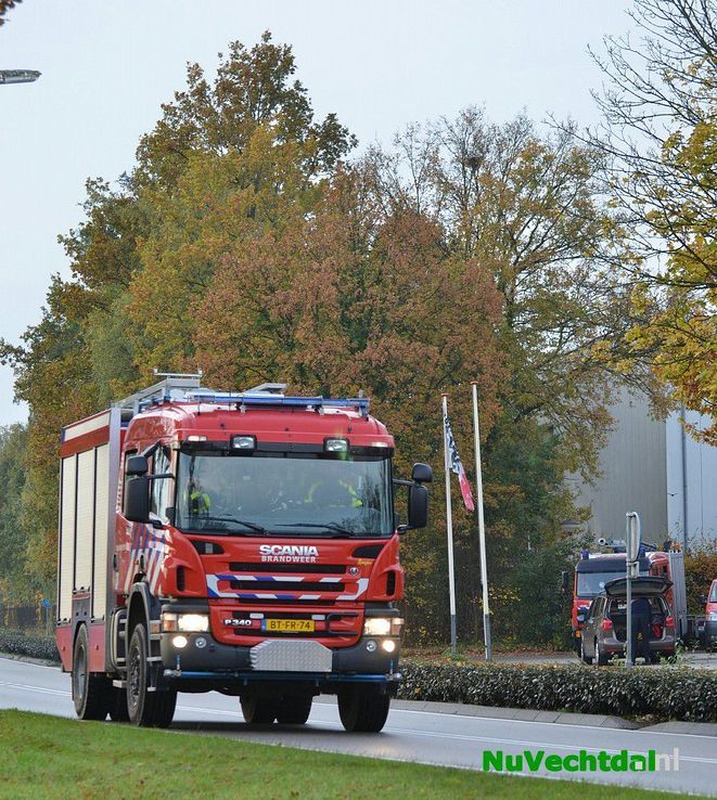 Beelden grote brandweeroefening 3 november Dalfsen - Foto: Johan Bokma