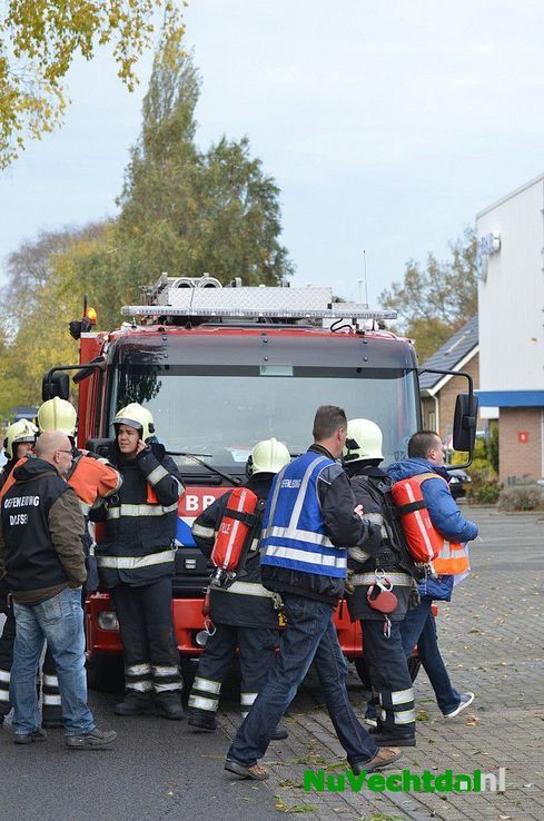 Beelden grote brandweeroefening 3 november Dalfsen - Foto: Johan Bokma
