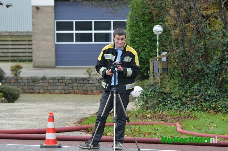 Beelden grote brandweeroefening 3 november Dalfsen - Foto: Johan Bokma