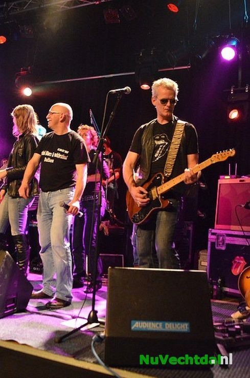 Foto’s: Vechtdal Blues and Rock festival Dalfsen een succes! - Foto: Johan Bokma