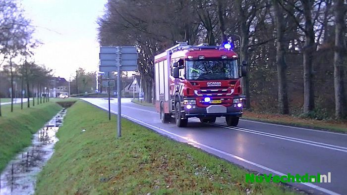 UPDATE: brand Bosweg Dalfsen opgeschaald - Foto: Niels Jansen