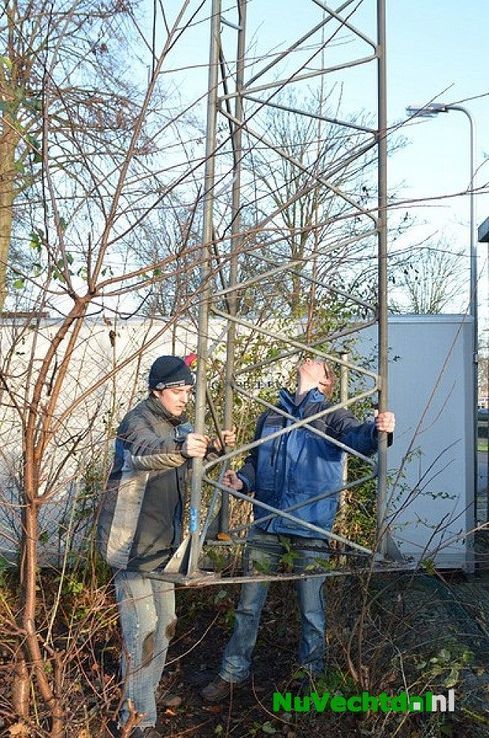 Mast Vechtdal FM verplaatst van Dalfsen naar Oudleusen - Foto: Johan Bokma