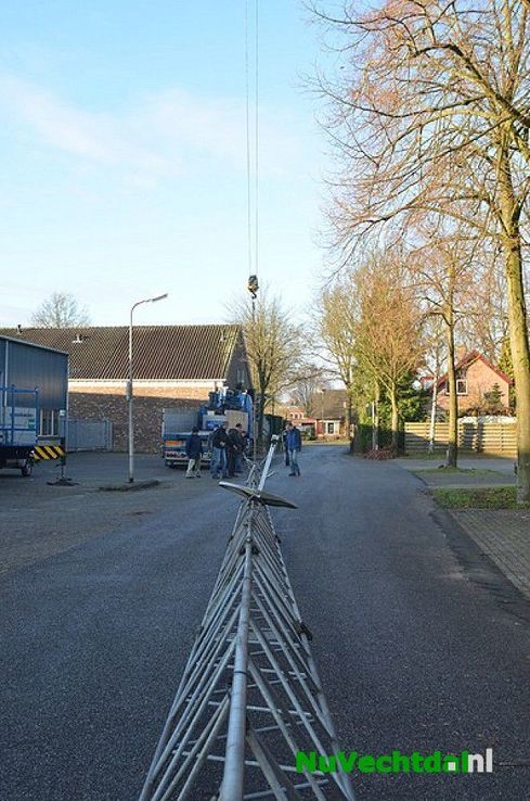 Mast Vechtdal FM verplaatst van Dalfsen naar Oudleusen - Foto: Johan Bokma