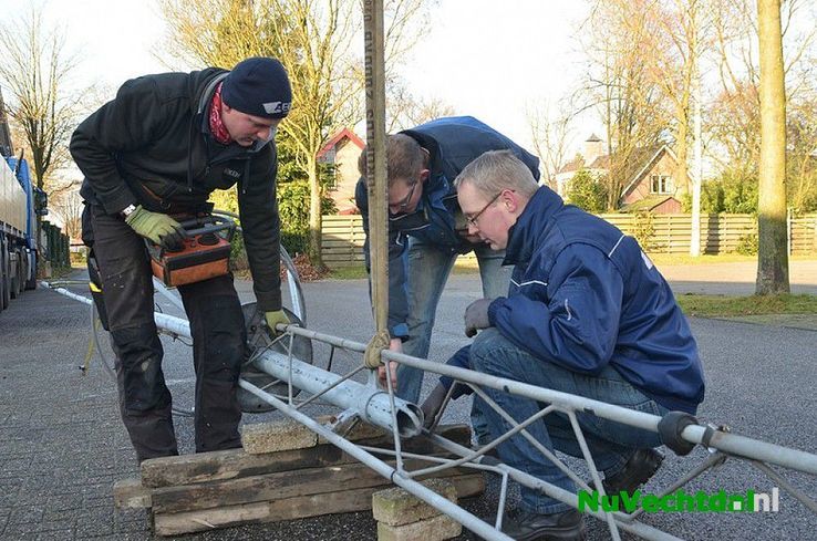 Mast Vechtdal FM verplaatst van Dalfsen naar Oudleusen - Foto: Johan Bokma