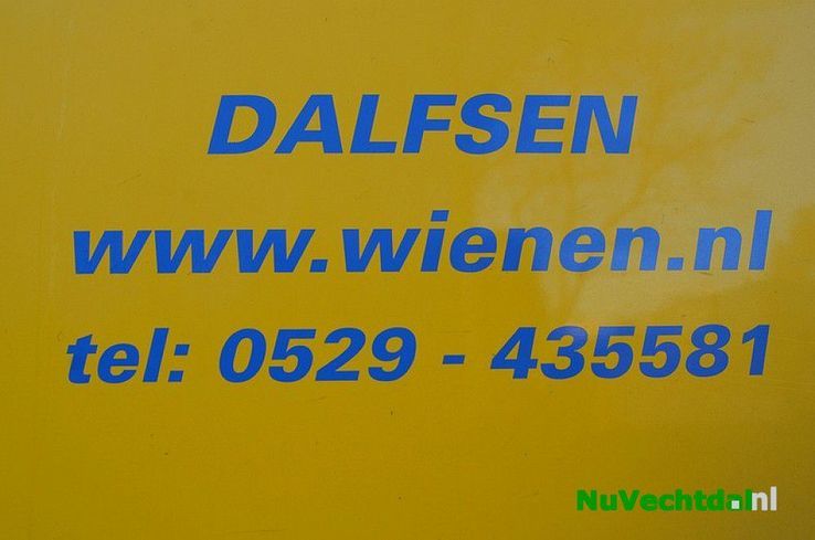 Mast Vechtdal FM verplaatst van Dalfsen naar Oudleusen - Foto: Johan Bokma