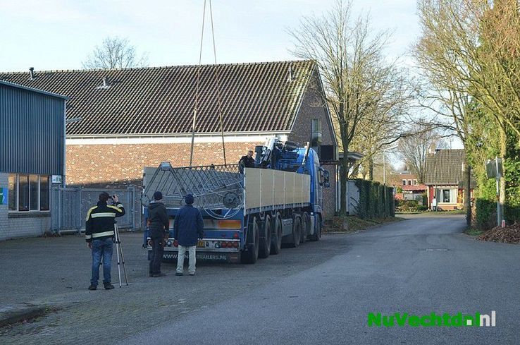 Mast Vechtdal FM verplaatst van Dalfsen naar Oudleusen - Foto: Johan Bokma