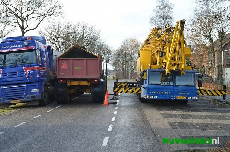 Mast Vechtdal FM verplaatst van Dalfsen naar Oudleusen - Foto: Johan Bokma
