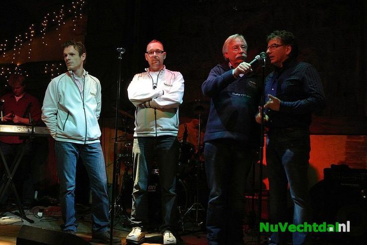 Video: Serious Request Nieuwleusen haalt 5000 euro op - Foto: Niels Jansen