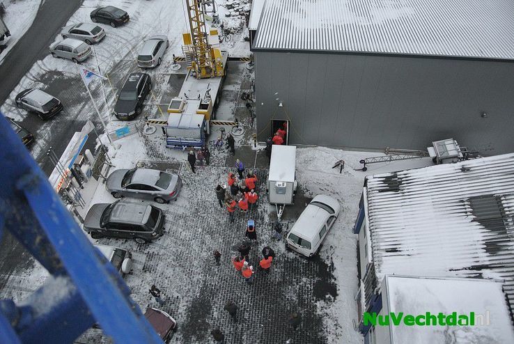 Video: Dalfsen in de sneeuw vanaf 42 meter hoogte - Foto: Niels Jansen