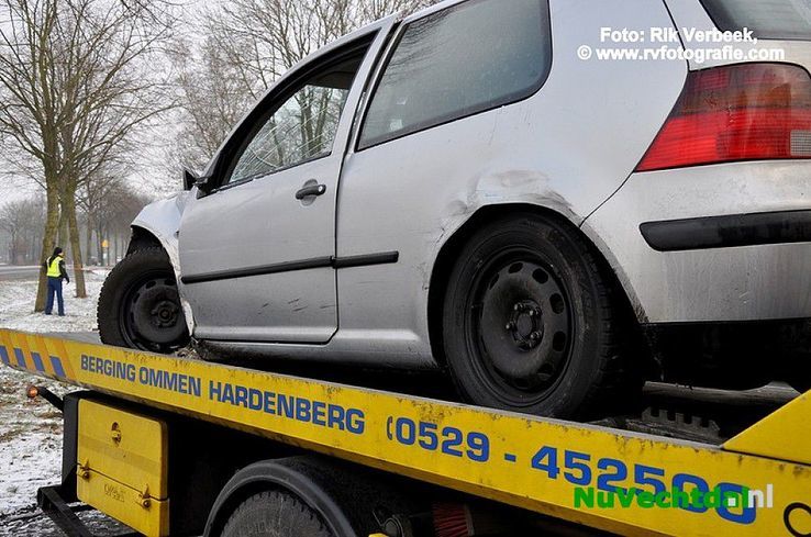 Crash op de N377 bij balkbrug loopt redelijk goed af - Foto: Rik Verbeek