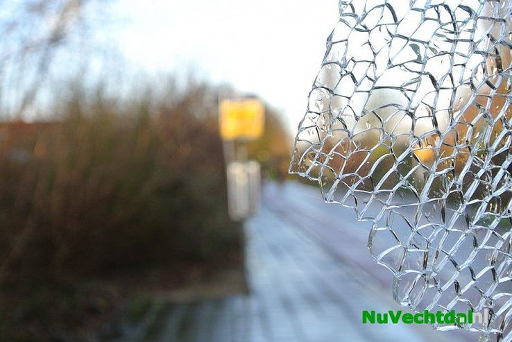 Op diverse plekken schade na oud en nieuw in Dalfsen - Foto: Niels Jansen