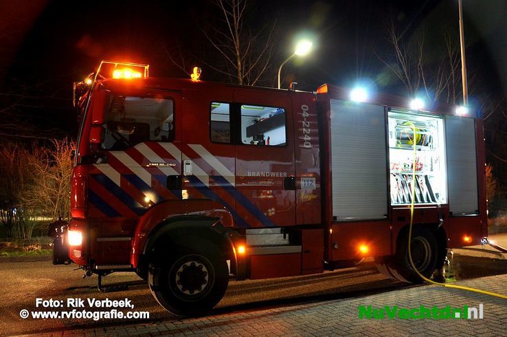 Brand richt schade aan in woning Vermeerstraat Ommen - Foto: Rik Verbeek