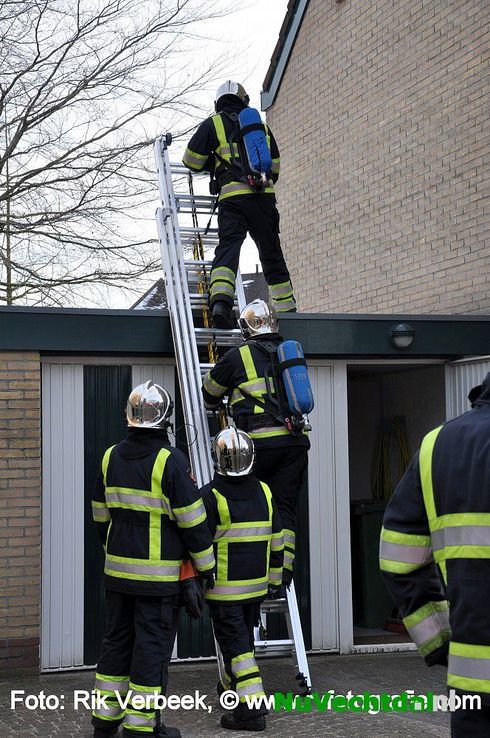 Woningbrand Kievitstraat Ommen door frituurpan - Foto: Rik Verbeek