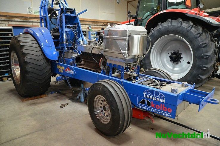 Tractorpulling team uit Heino opent haar deuren - Foto: Johan Bokma