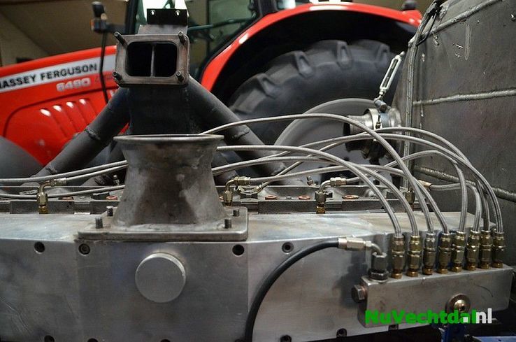 Tractorpulling team uit Heino opent haar deuren - Foto: Johan Bokma