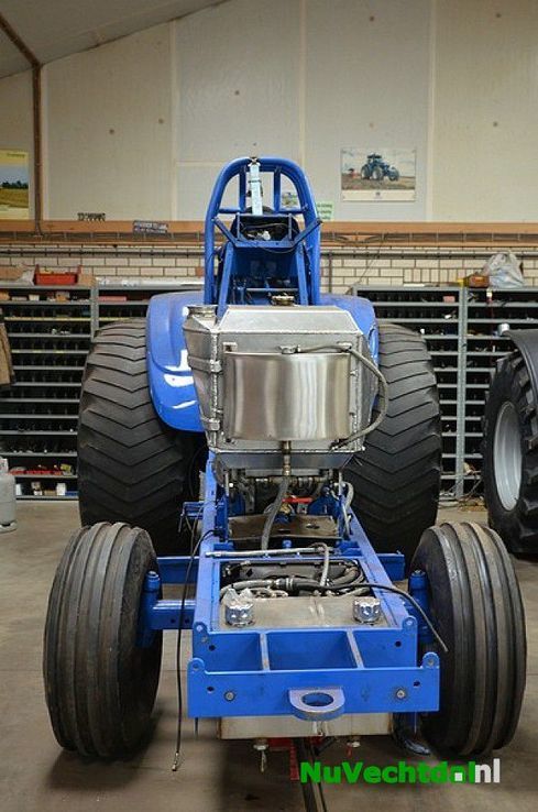 Tractorpulling team uit Heino opent haar deuren - Foto: Johan Bokma