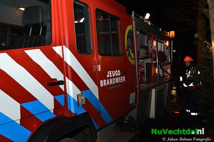 Jeugdbrandweer Dalfsen oefent bij Scouting Dalfsen - Foto: Johan Bokma