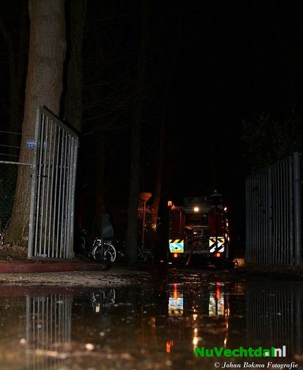 Jeugdbrandweer Dalfsen oefent bij Scouting Dalfsen - Foto: Johan Bokma