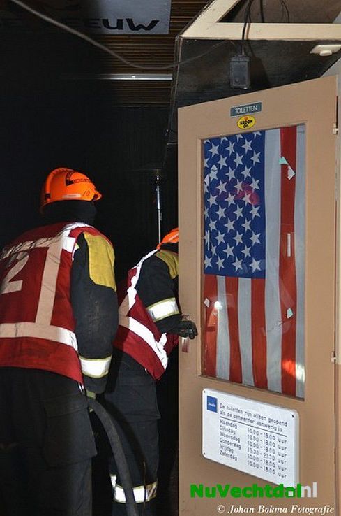 Jeugdbrandweer Dalfsen oefent bij Scouting Dalfsen - Foto: Johan Bokma