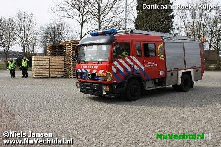 Foto’s Aspiranten Jeugdbrandweer Dalfsen in Nijverdal - Foto: Roelof Kuiper