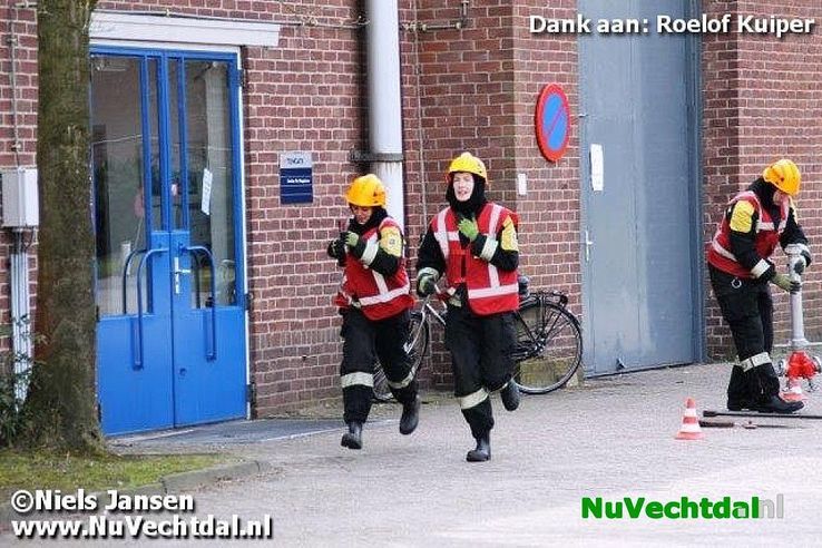 Foto’s Aspiranten Jeugdbrandweer Dalfsen in Nijverdal - Foto: Roelof Kuiper