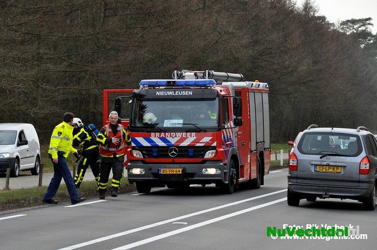 Woning verwoest na brand aan de Varsenerdijk Ommen - Foto: Rik Verbeek
