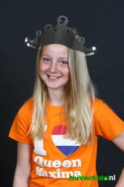 Han Noten geeft basisschoolleerlingen uniek kroningsgeschenk - Foto: Gemeente Dalfsen