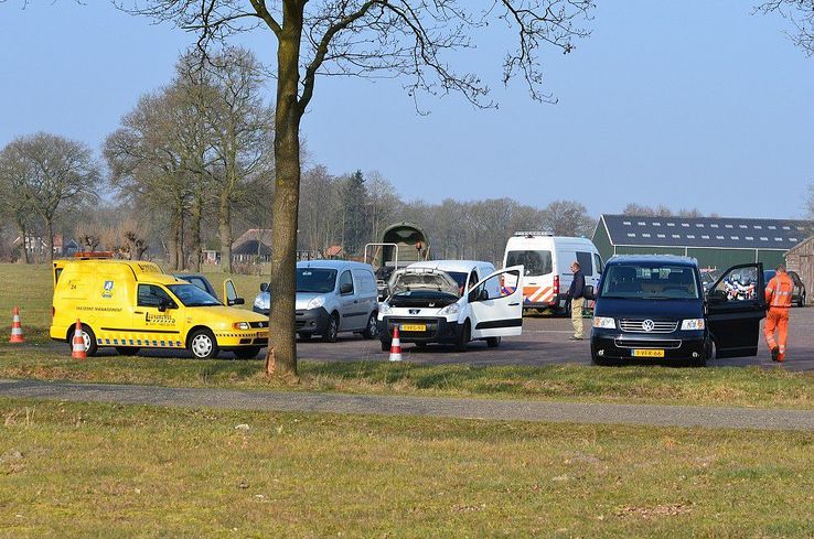 Grote verkeerscontrole aan de Hessenweg bij Oudleusen - Foto: Johan Bokma