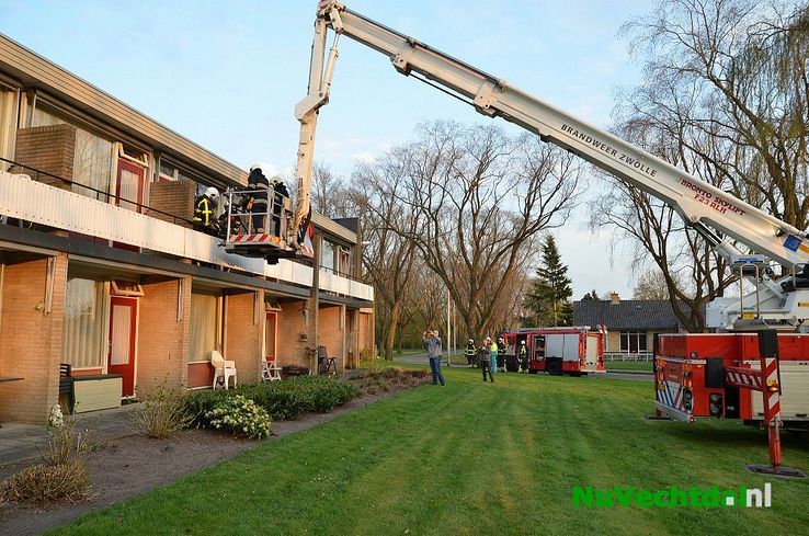 Beelden brandweeroefening Hulstkampen Nieuwleusen - Foto: Johan Bokma