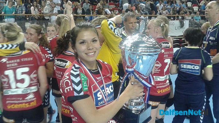 Handbalsters Dalfsen huldiging bij winst landstitel