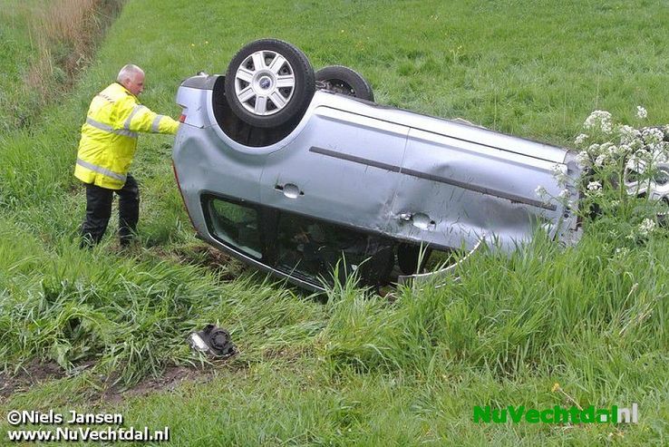 Video: Gewonden bij ongeval Langsweg Dalfsen - Foto: Niels Jansen