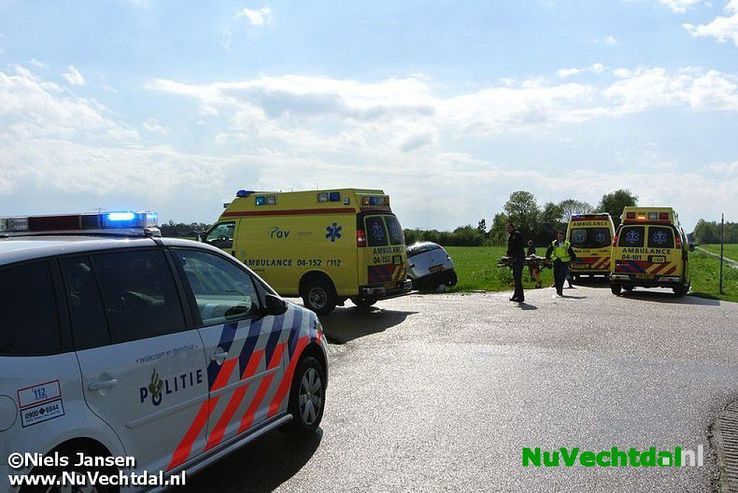 Video: Gewonden bij ongeval Langsweg Dalfsen - Foto: Niels Jansen