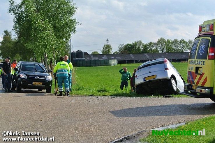 Video: Gewonden bij ongeval Langsweg Dalfsen - Foto: Niels Jansen